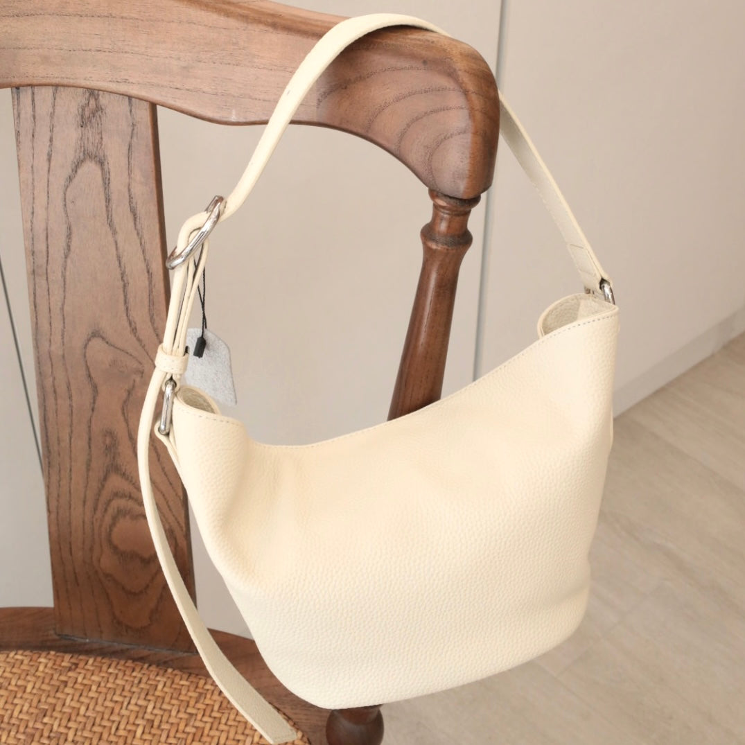 U Cloakroom | Moon Leather Shoulder Bag