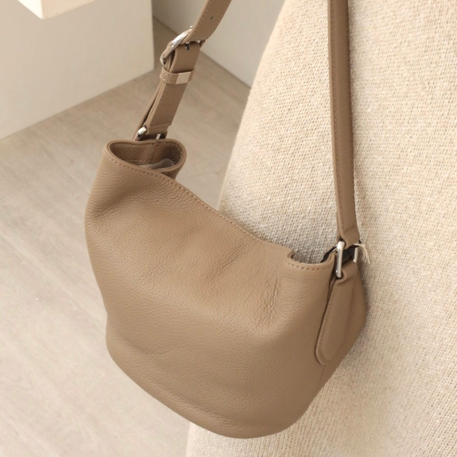 U Cloakroom | Moon Leather Shoulder Bag