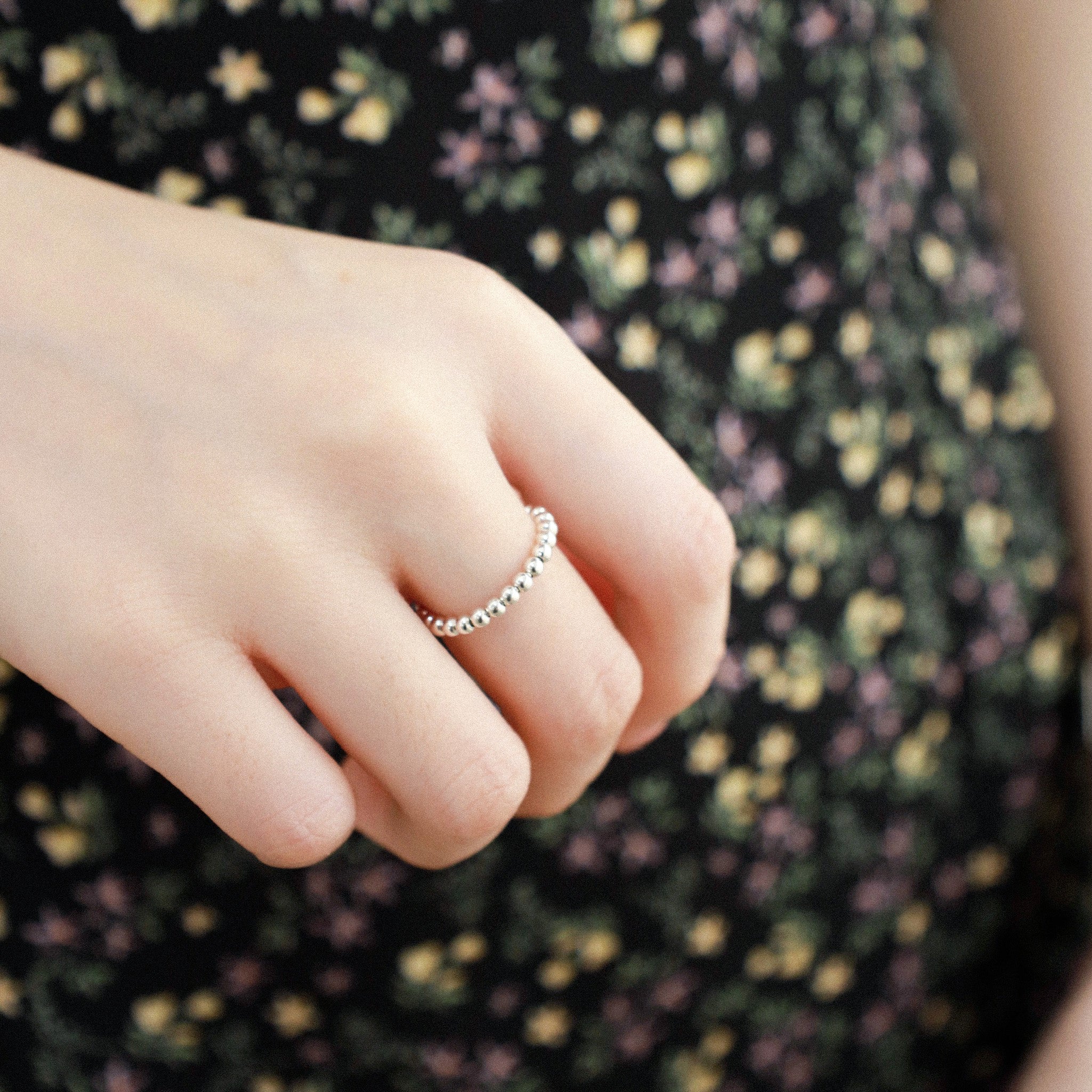 女仔戒指推薦:BEAD RING