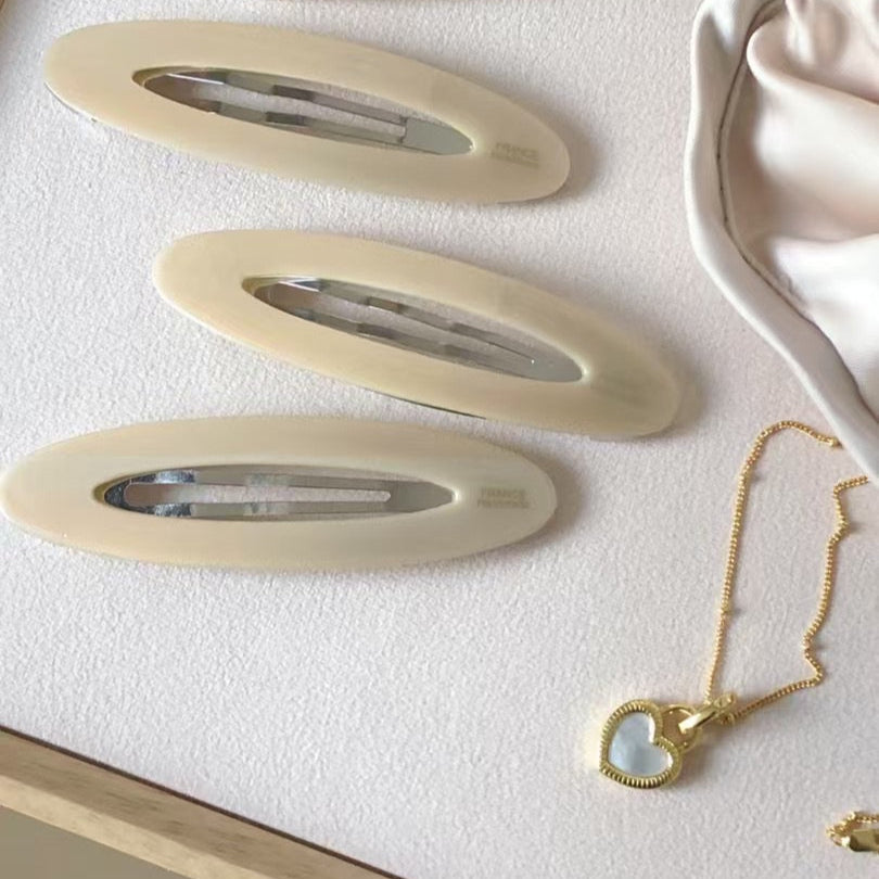 ChicStrands | France Lettering Oval Mini Hairpins
