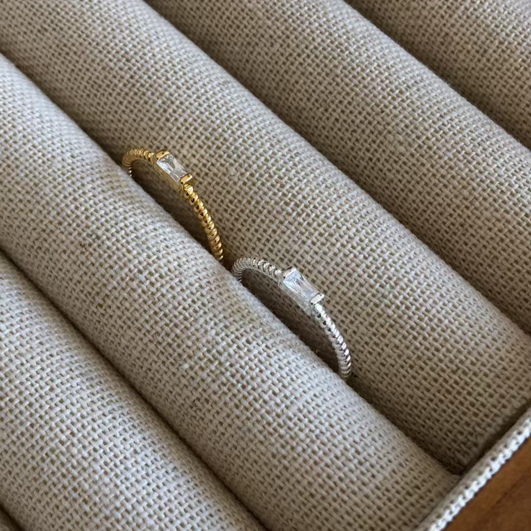 IKON | 925Silver Square Cubic Ring