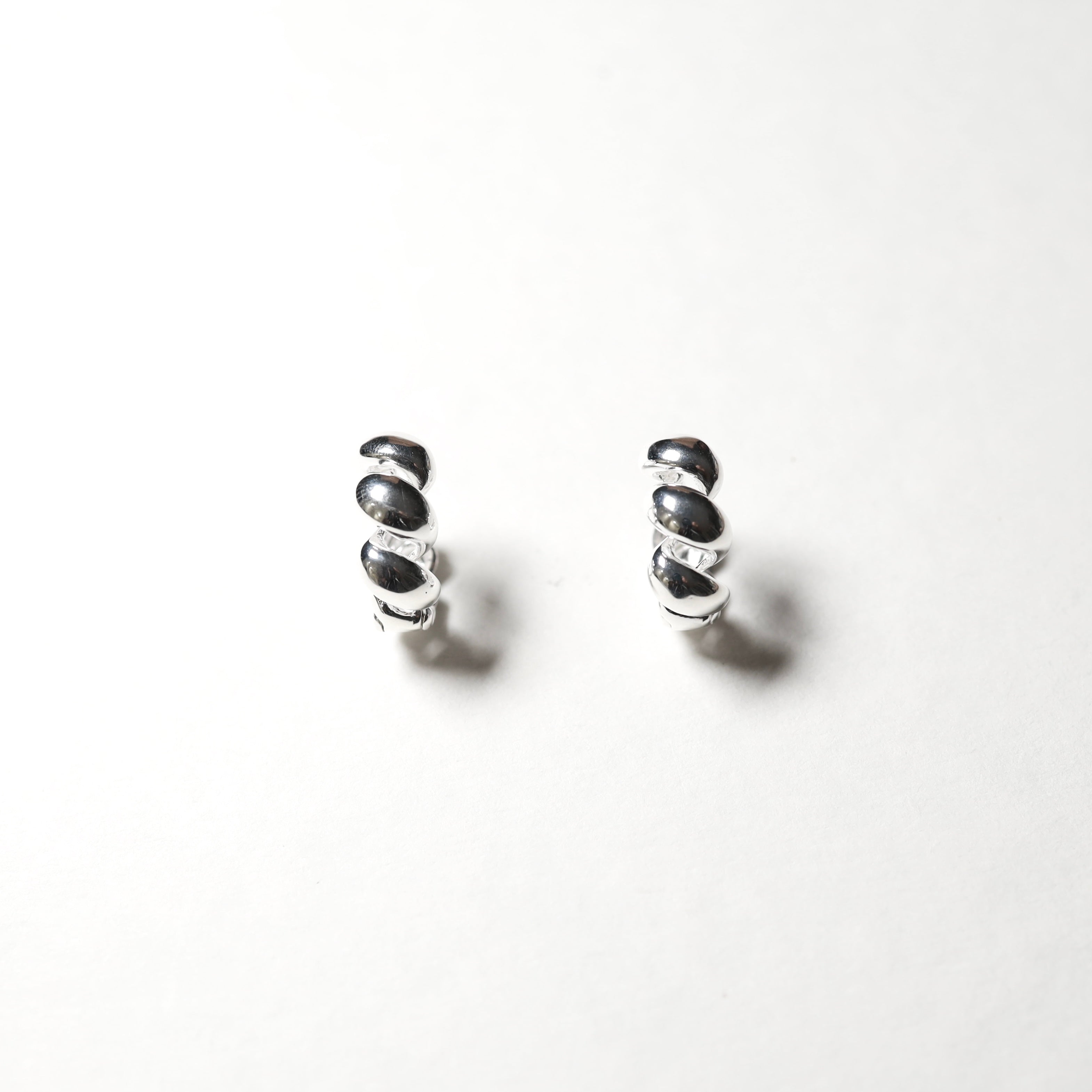 IKON | 925Silver Croissant Earrings