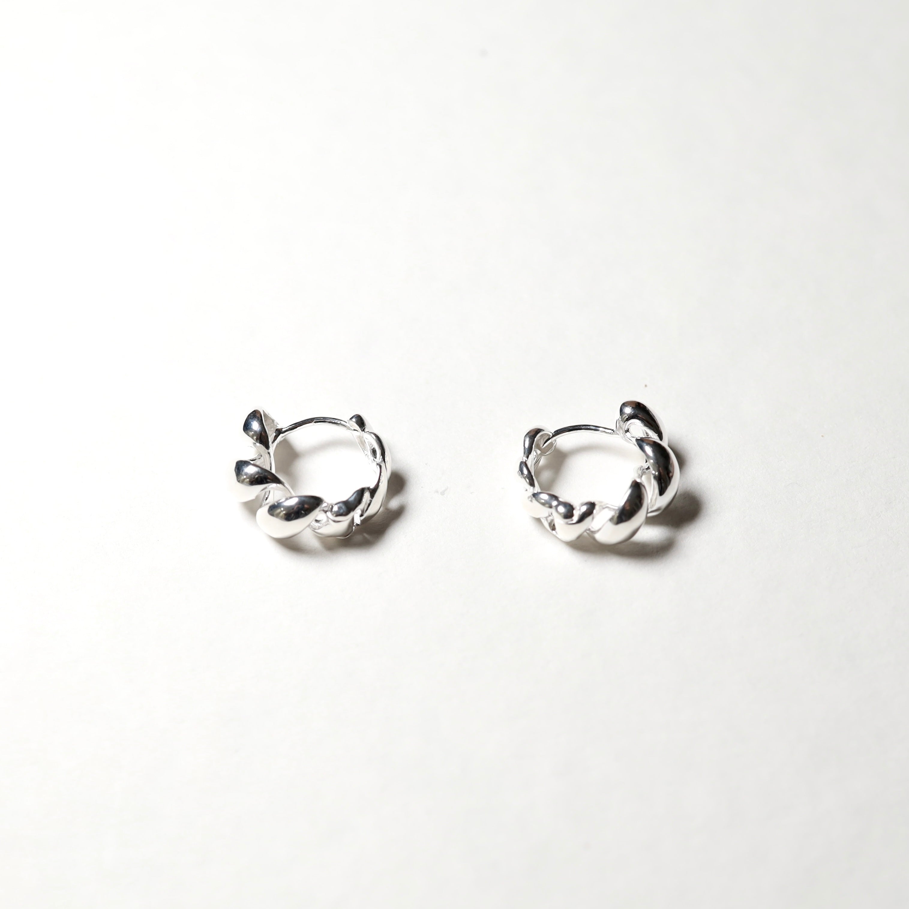IKON | 925Silver Croissant Earrings