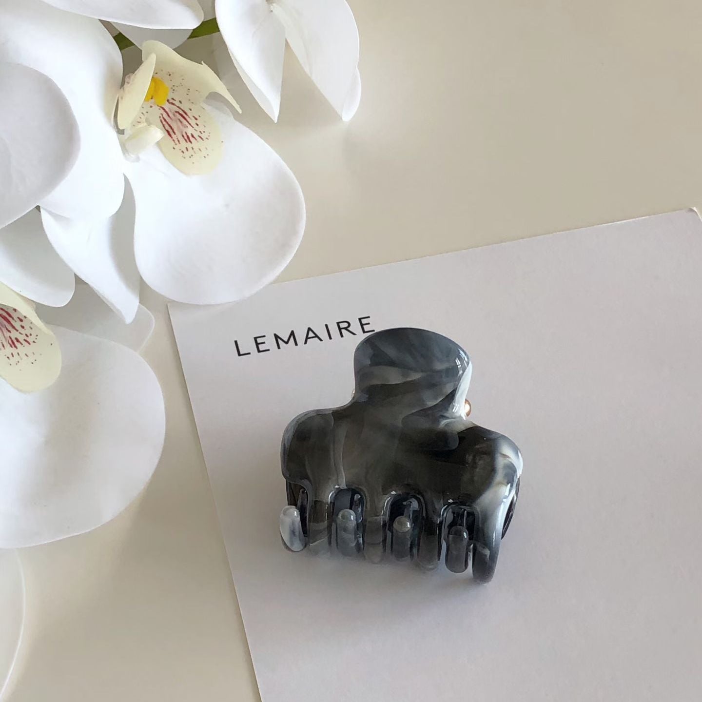 ChicStrands | Jenny Jelly Marble Mini Hair Claws