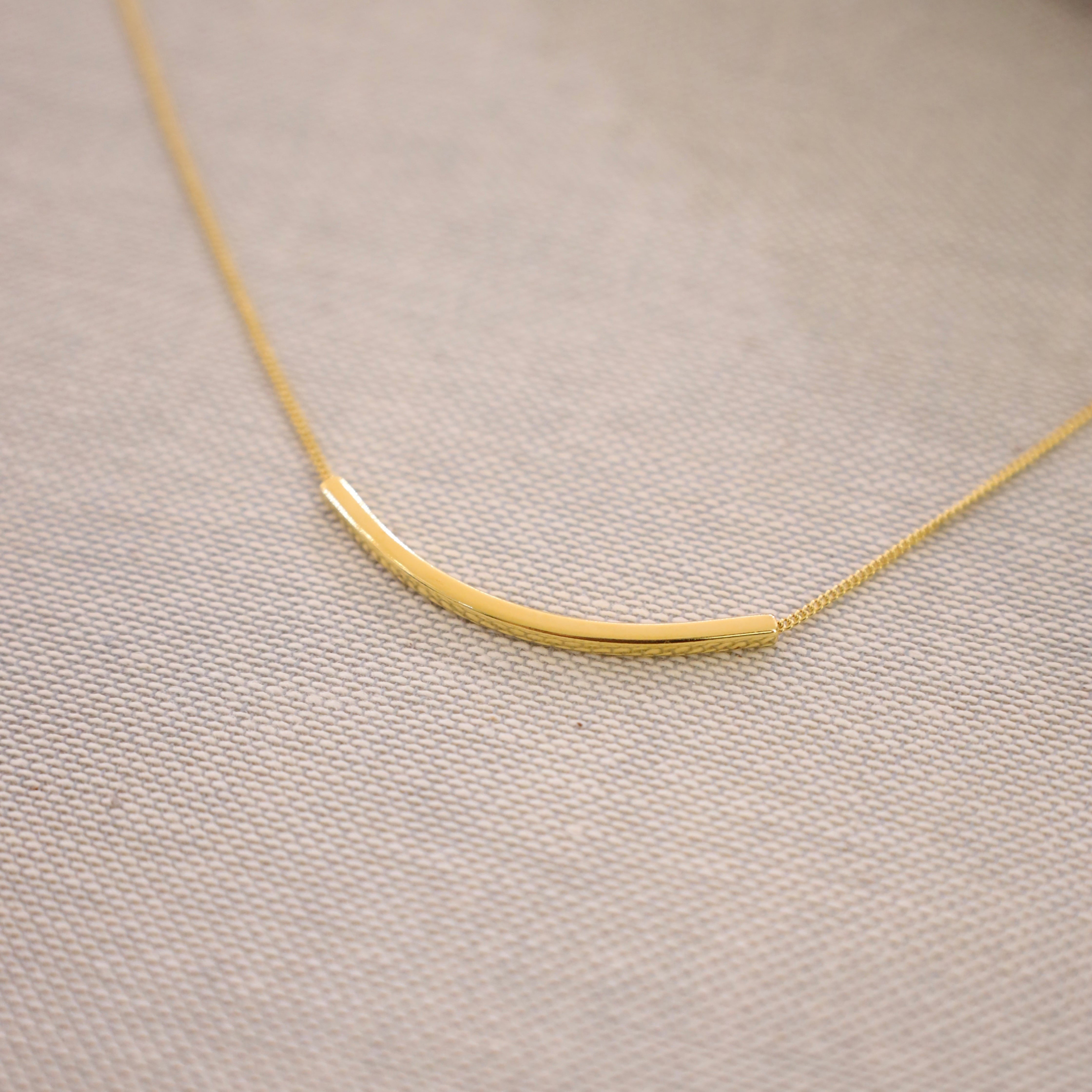 IKON | 925Silver Curved Bar Necklace