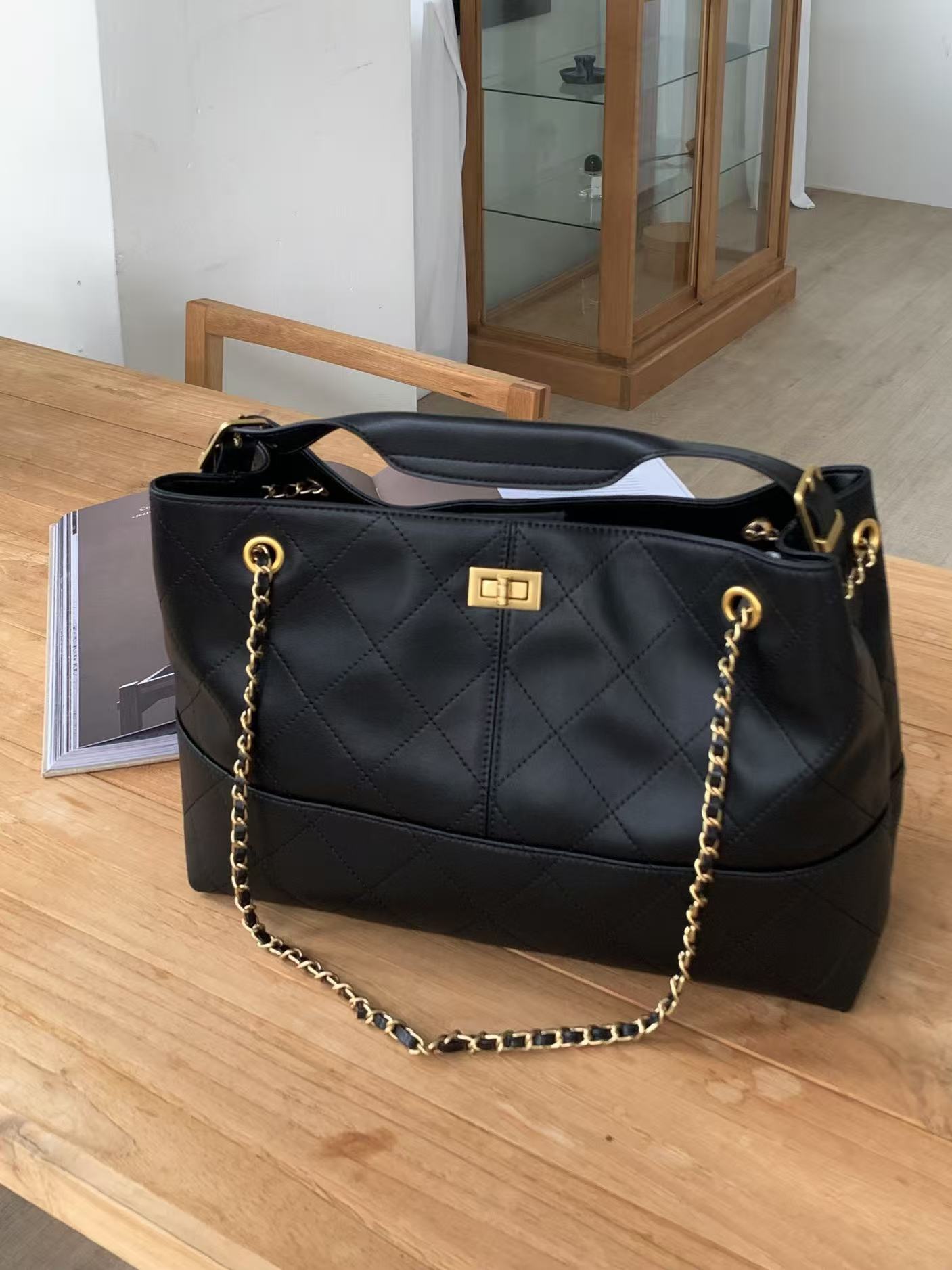 U Cloakroom - Quilted Leather Bag with Chain