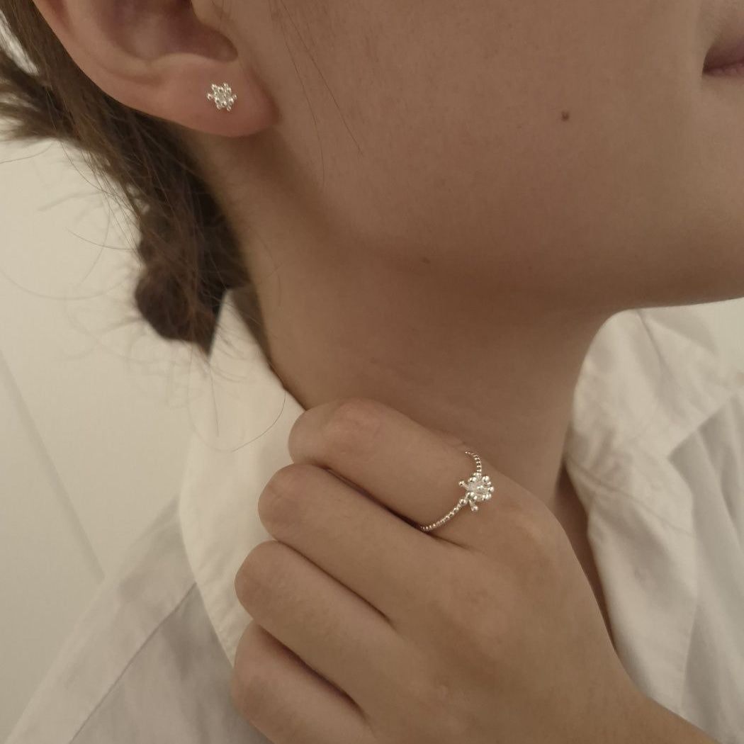 IKON | 925Silver Blossom Sparkle Ring