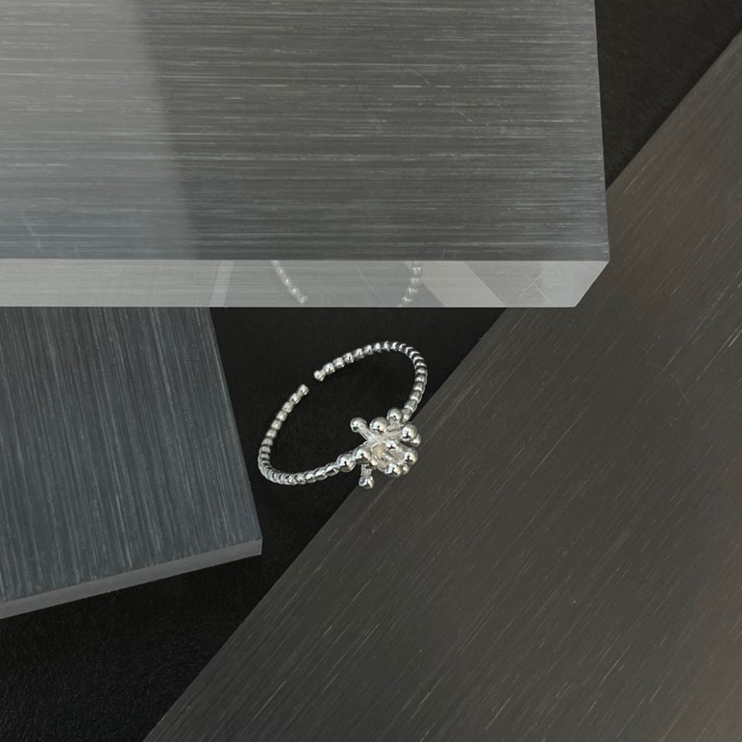 IKON | 925Silver Blossom Sparkle Ring