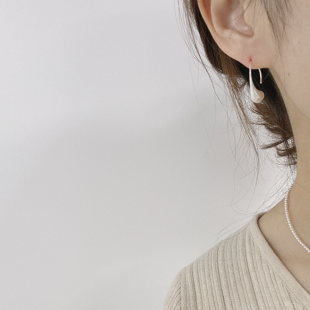 IKON DELUXE | 925Silver Fluid Teardrop Earrings