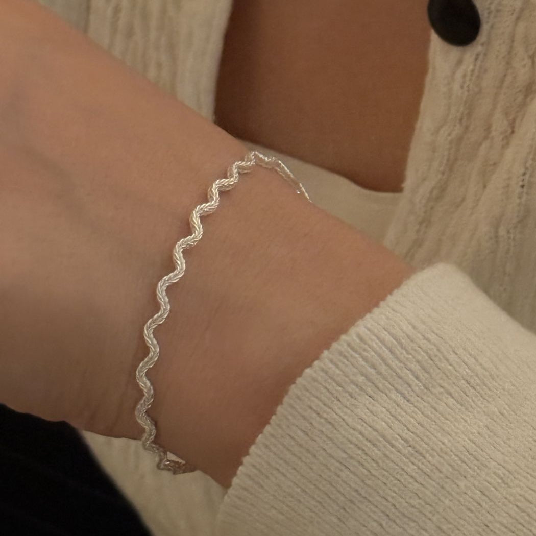 IKON DELUXE | 925Silver Silky Twist Silver Bracelet
