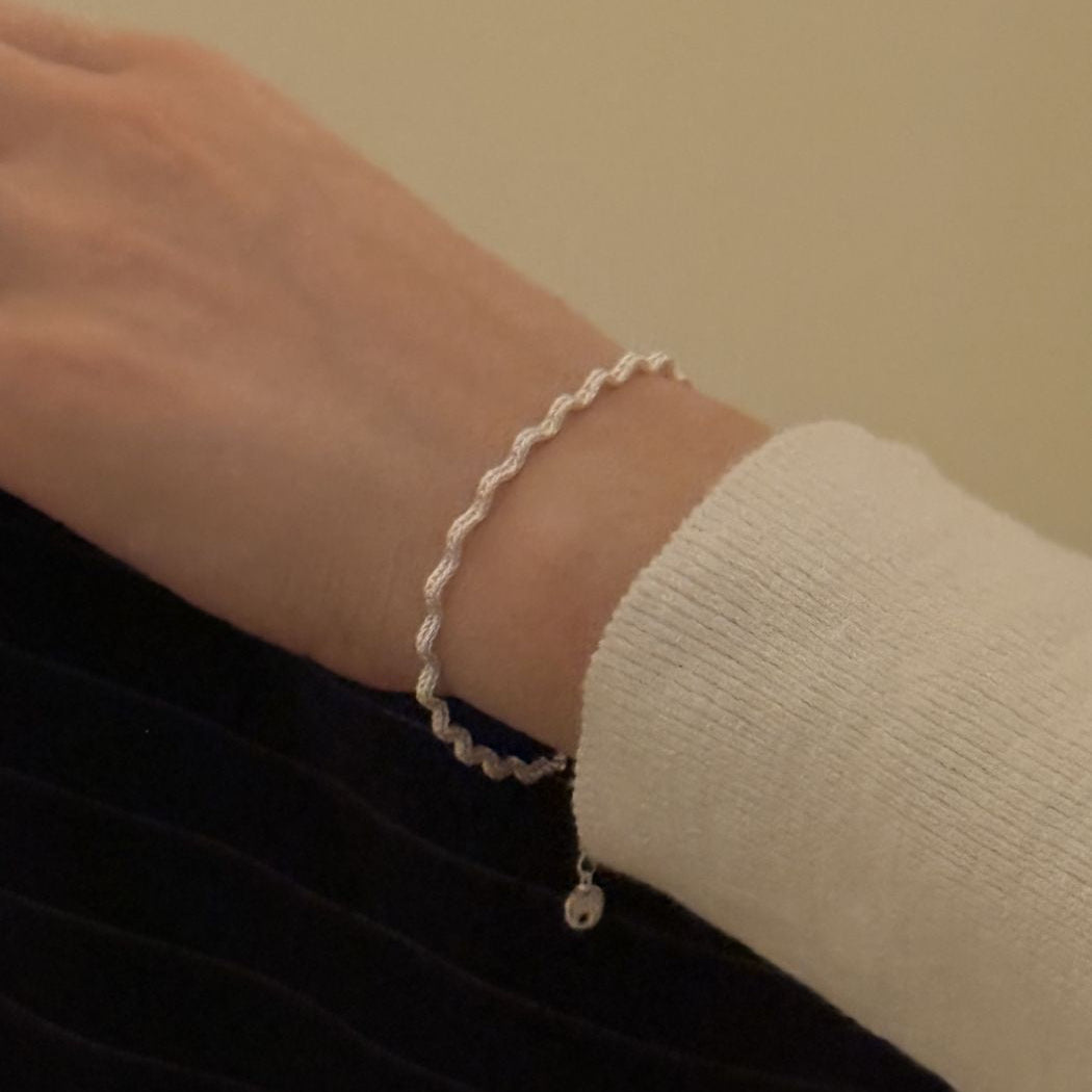 IKON DELUXE | 925Silver Silky Twist Silver Bracelet