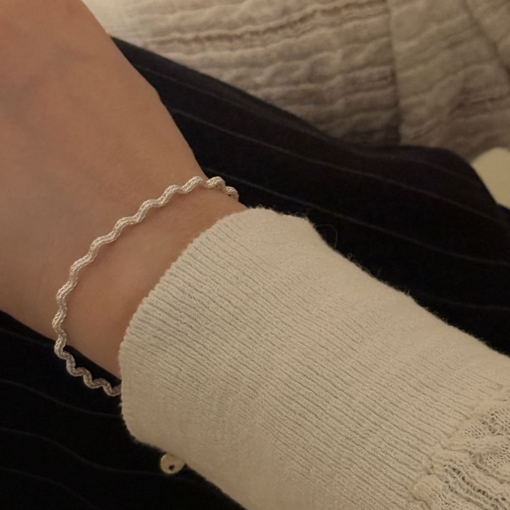 IKON DELUXE | 925Silver Silky Twist Silver Bracelet