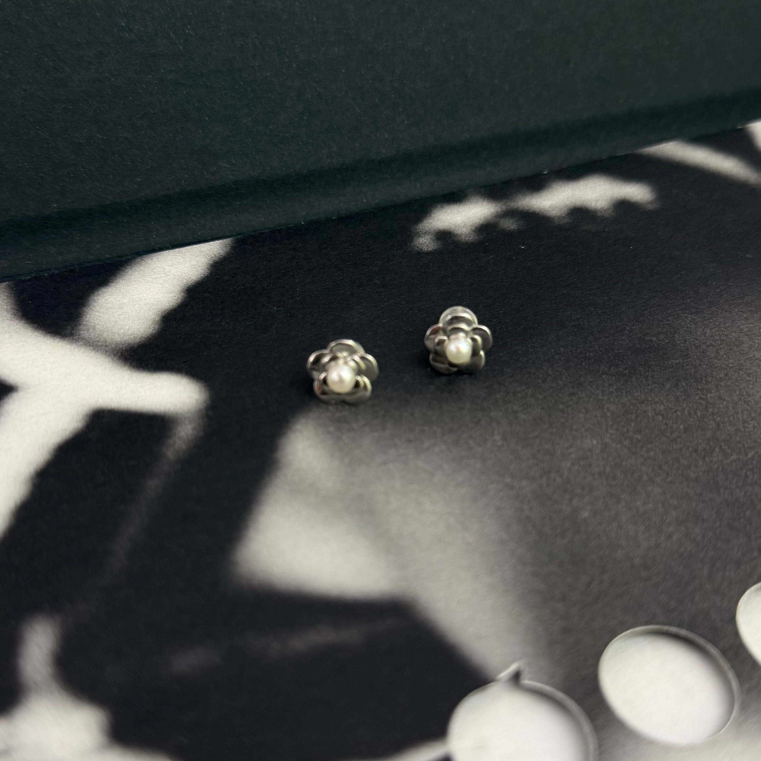 S.A.H Studio | Mini Pearl Camellia Stud Earrings