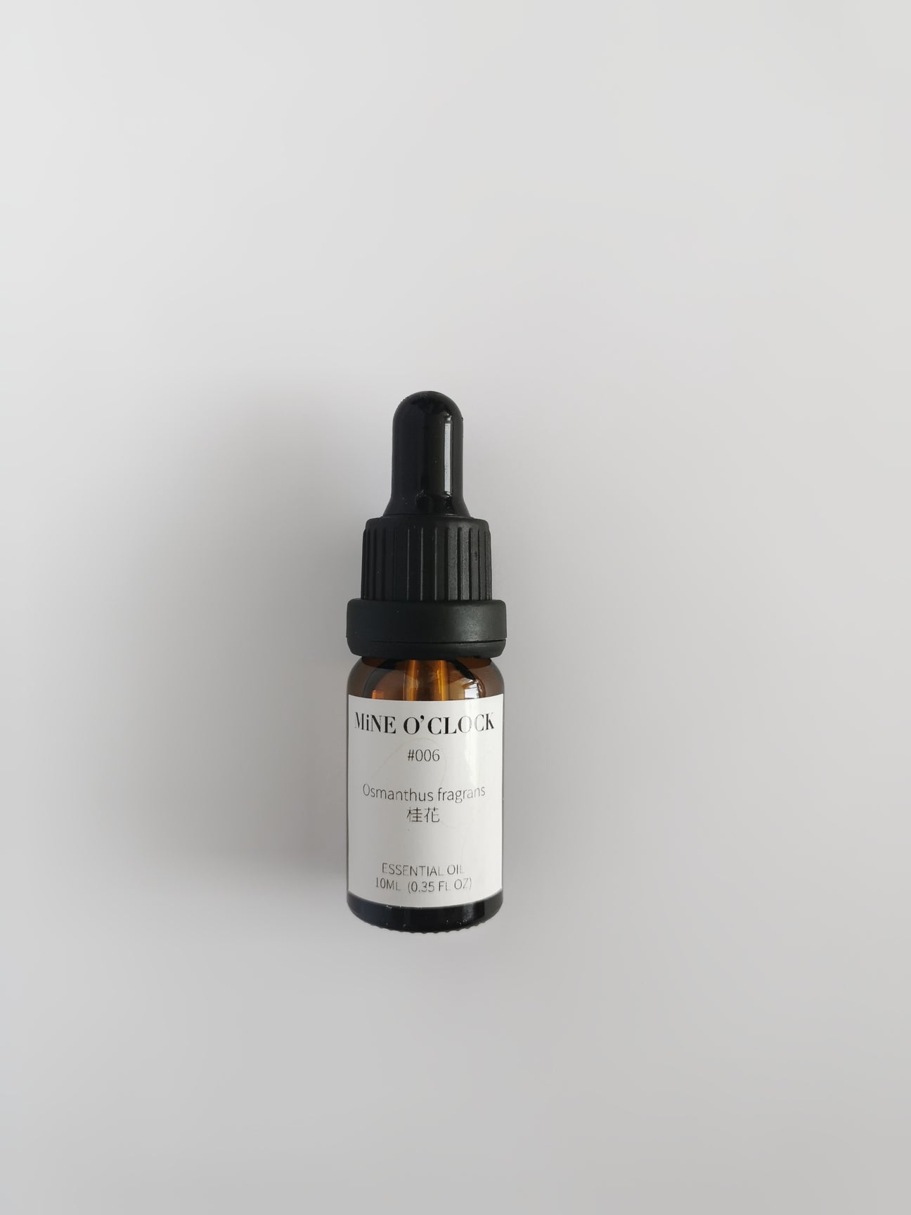 Aromatherapy essential oil (osmanthus)