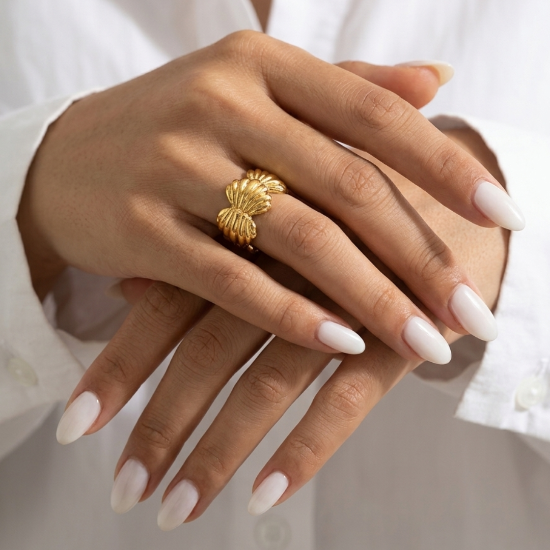 Psyche & Co. | Camio Ring