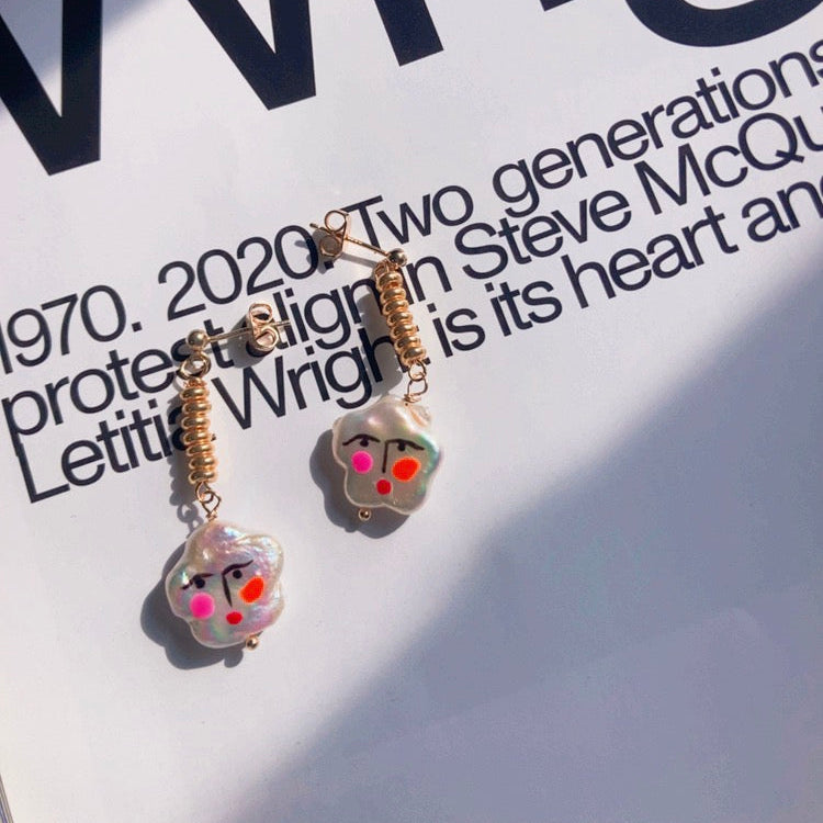 Mor Mor Chu | Moody Earrings