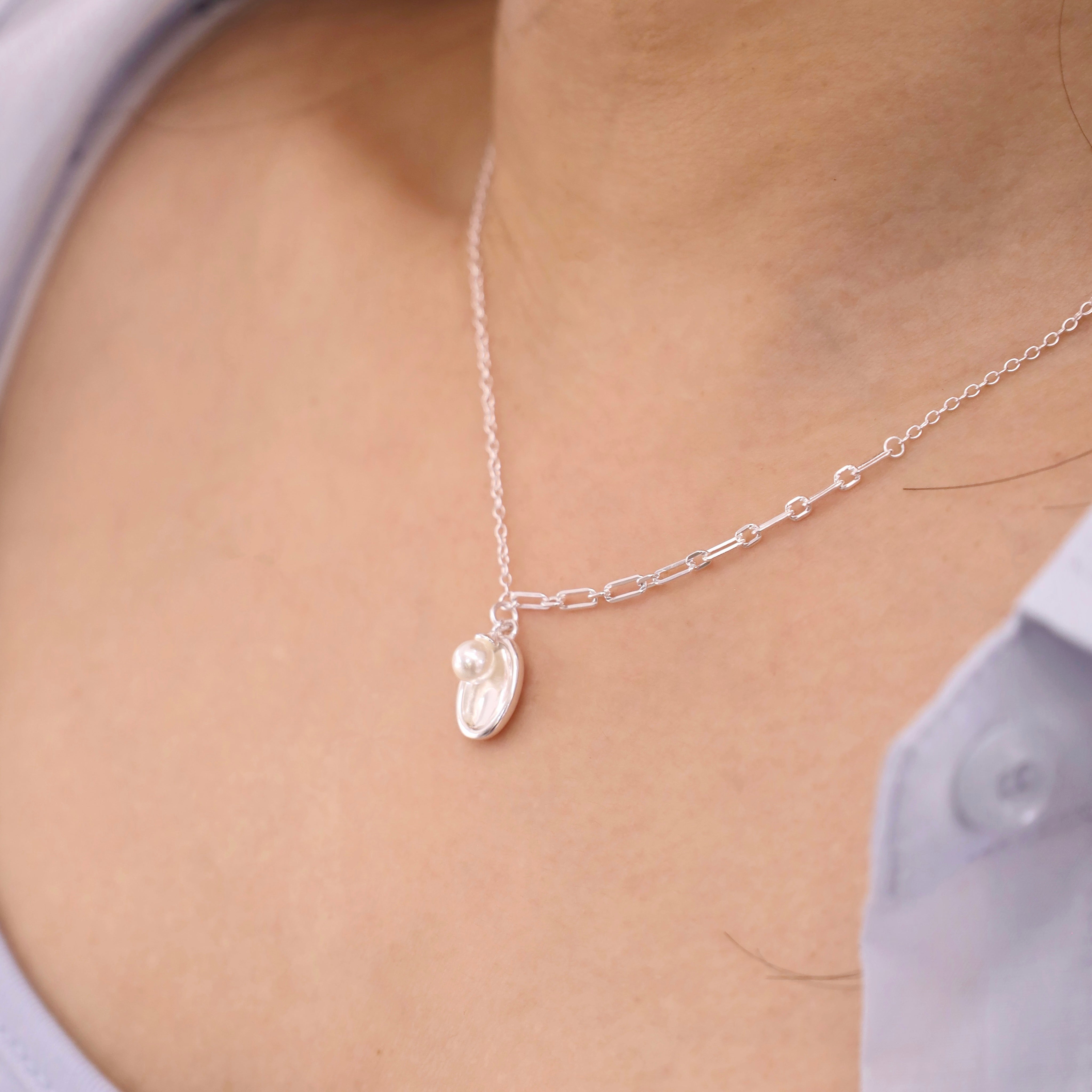 IKON | 925Silver Lumina Feather Necklace