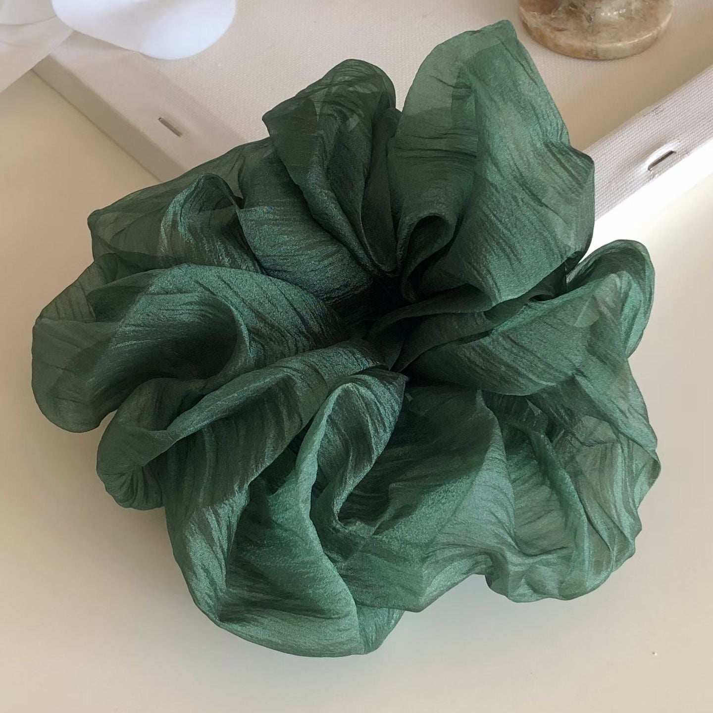 ChicStrands |  蓬鬆壓褶肌理大髮圈