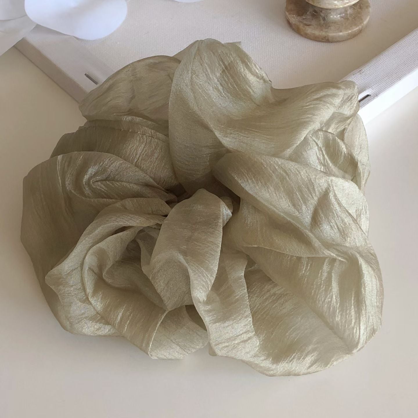 ChicStrands |  蓬鬆壓褶肌理大髮圈