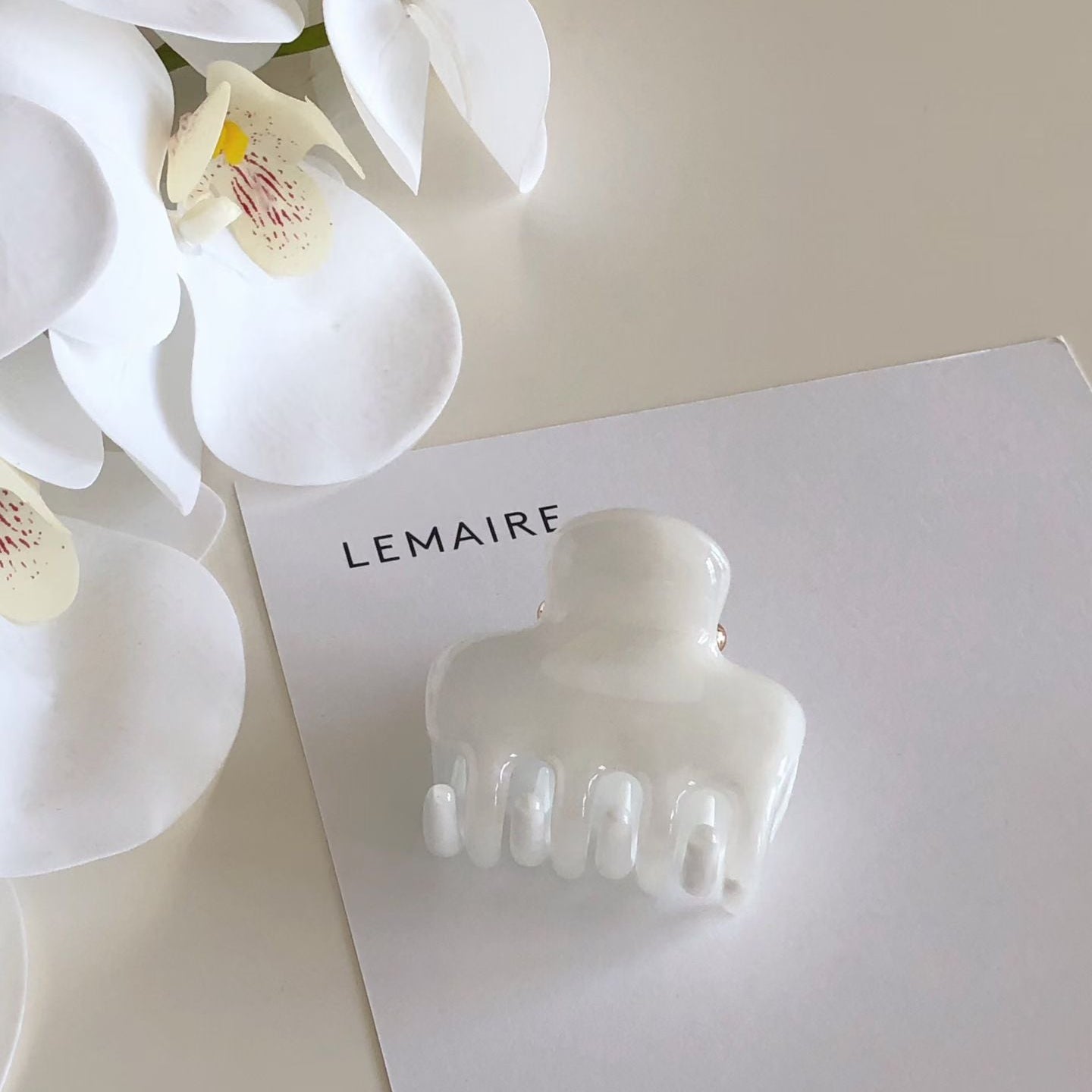ChicStrands | Jenny Jelly Marble Mini Hair Claws