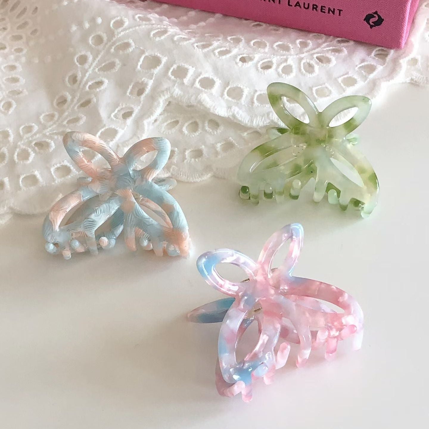 ChicStrands | Cotton Candy Ribbon Mini Hair Claws