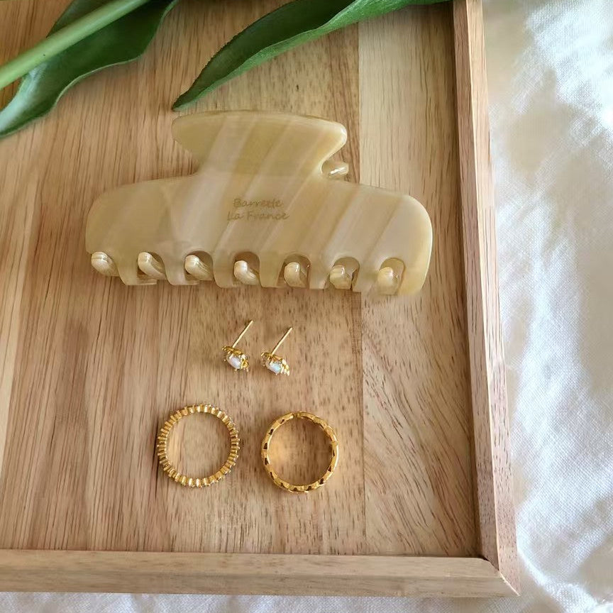 Chicstrands | French Vintage Marble & Amber Hair Claws